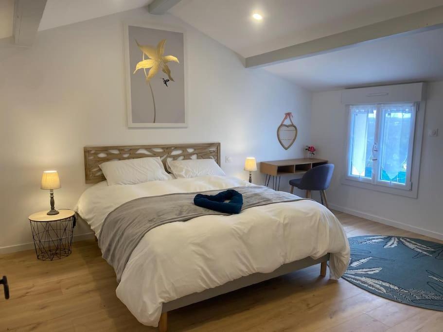 Apartmán Le Lion D'Or Bessines Exteriér fotografie