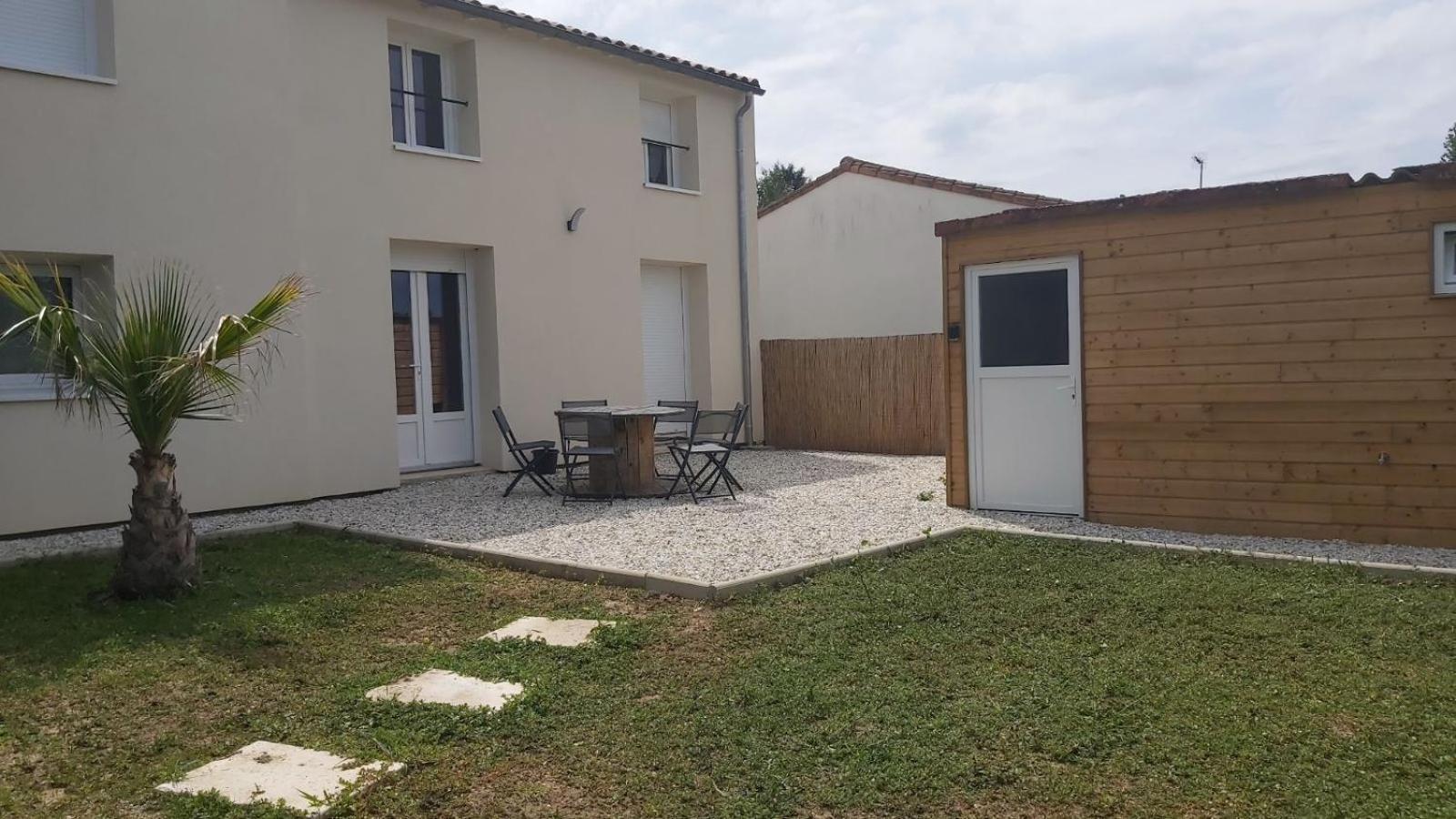 Apartmán Le Lion D'Or Bessines Exteriér fotografie